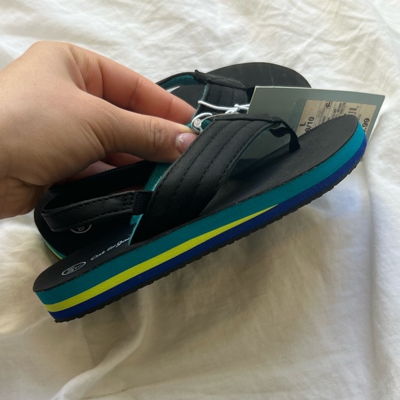 Cat & Jack Toddler Sandals | 9/10 - Picture 3 of 6